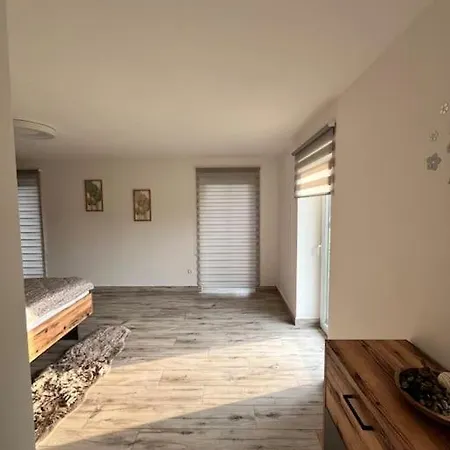 Utulny Novy Byt 1 Km Od Kristyny Hrádek nad Nisou Exterior foto